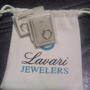 14k white gold (x2) small hoop earings